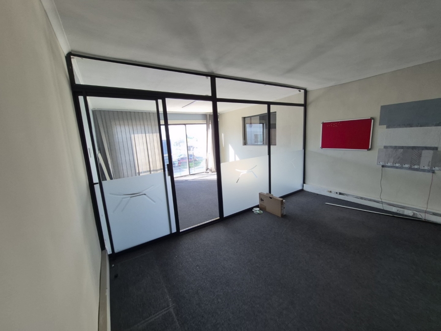 To Let Commercial Property for Rent in Maitland Western Cape